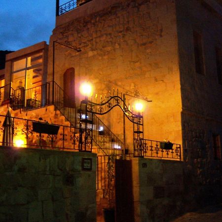 Monte Cappa Cave House Bed and Breakfast Ürgüp Buitenkant foto