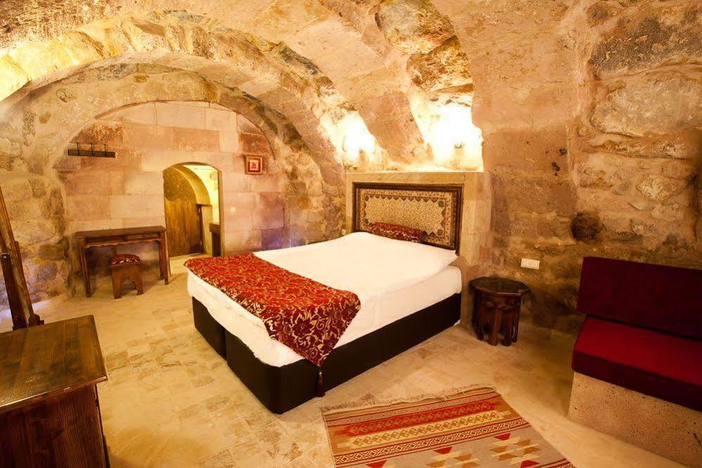 Monte Cappa Cave House Bed and Breakfast Ürgüp Buitenkant foto