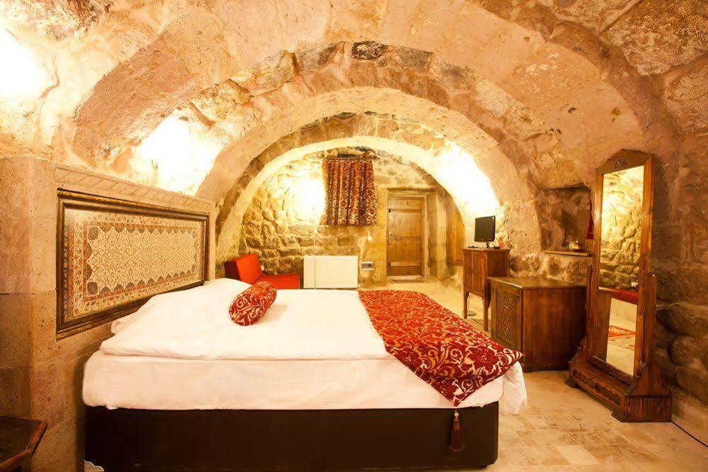 Monte Cappa Cave House Bed and Breakfast Ürgüp Buitenkant foto