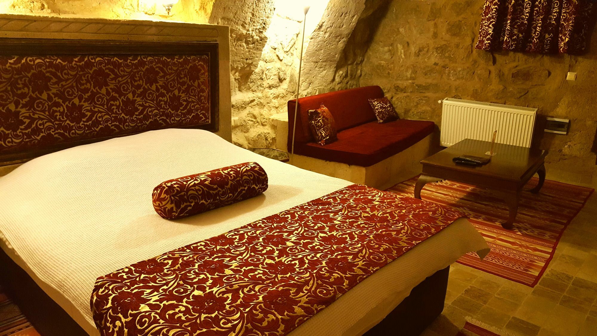 Monte Cappa Cave House Bed and Breakfast Ürgüp Buitenkant foto