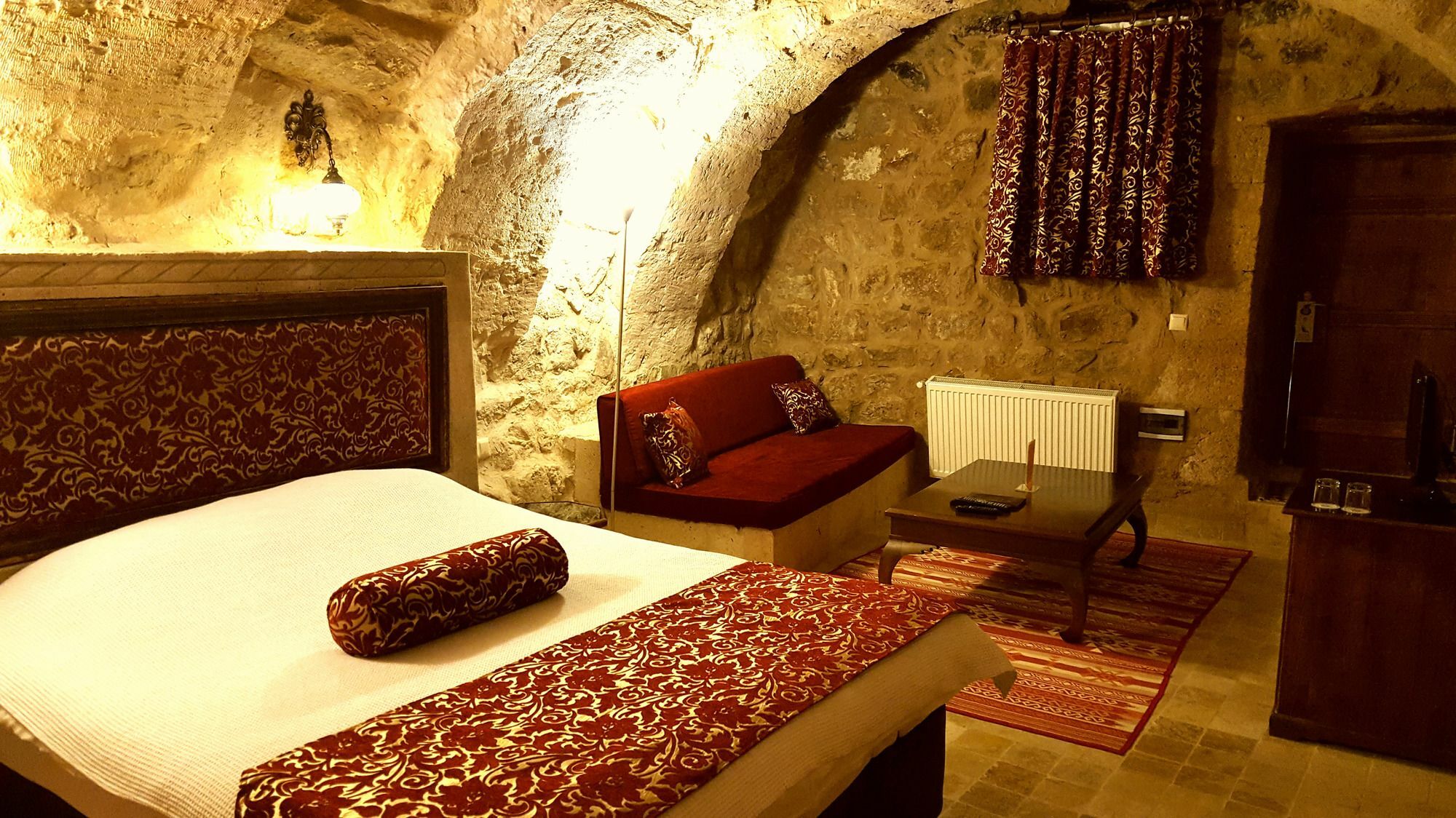 Monte Cappa Cave House Bed and Breakfast Ürgüp Buitenkant foto